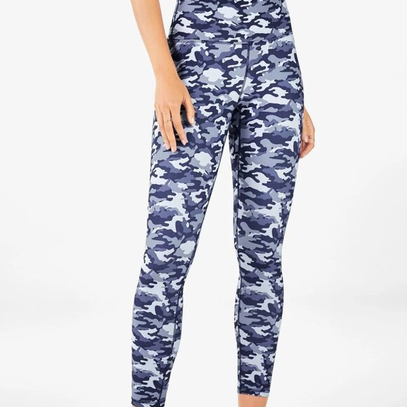 Fabletics Blue Camo 3 piece set - Picture 8 of 10